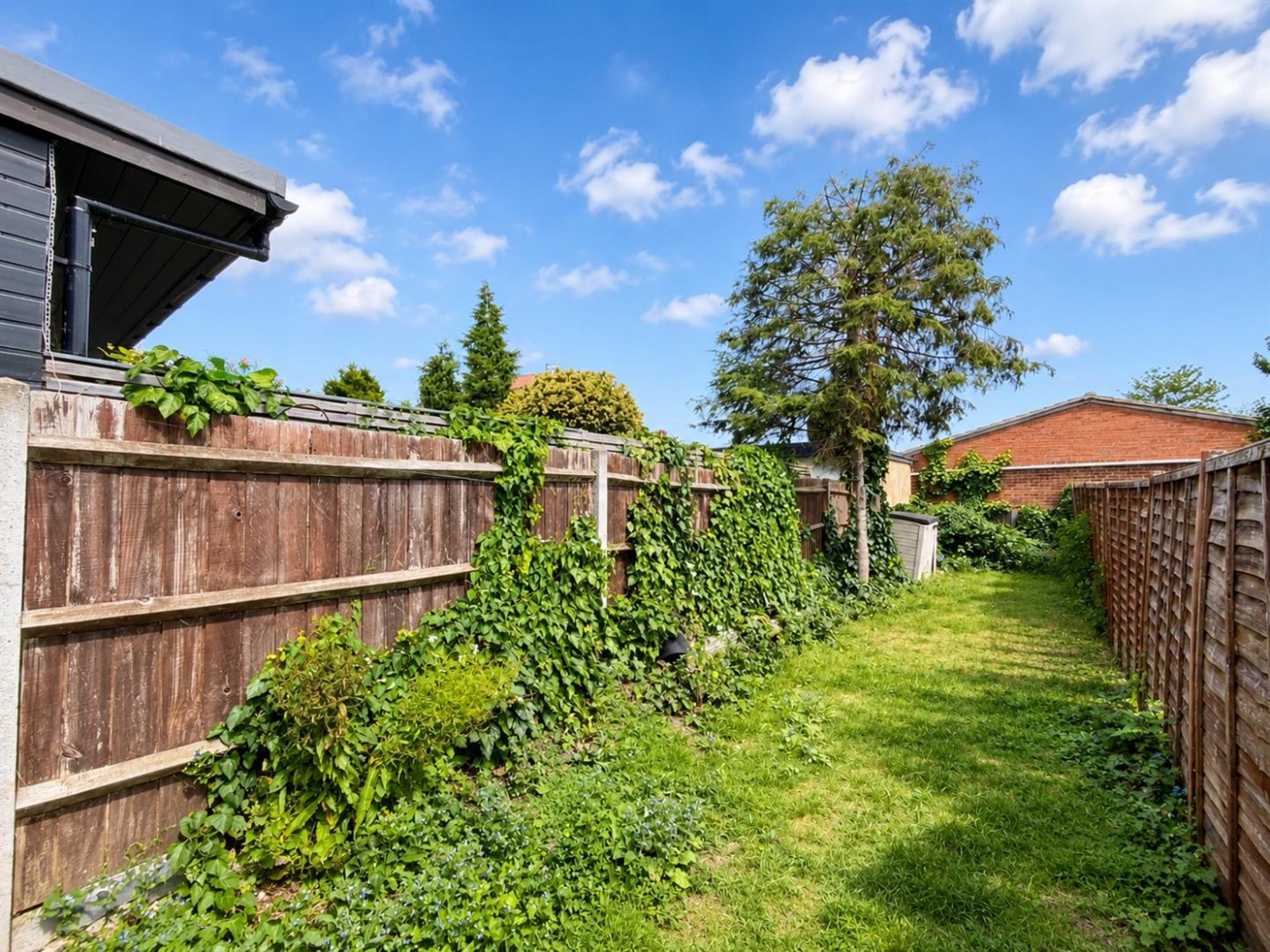 Images for Crosslands Avenue, Southall, UB2