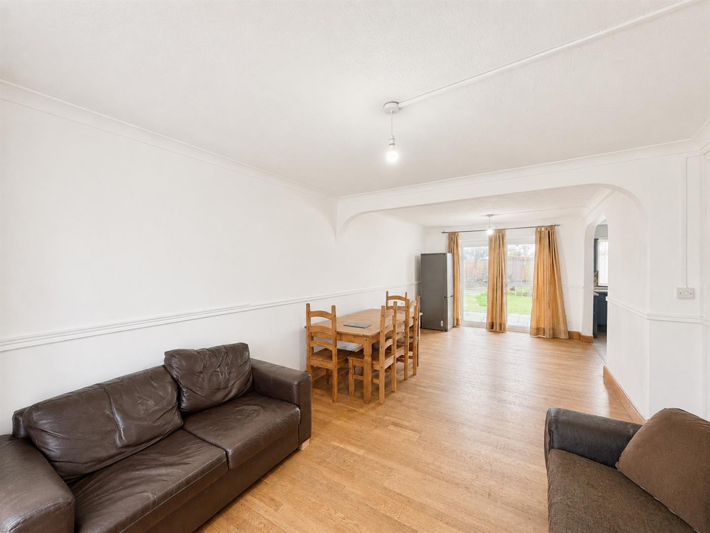 Images for Walnut Tree Road, Heston, TW5