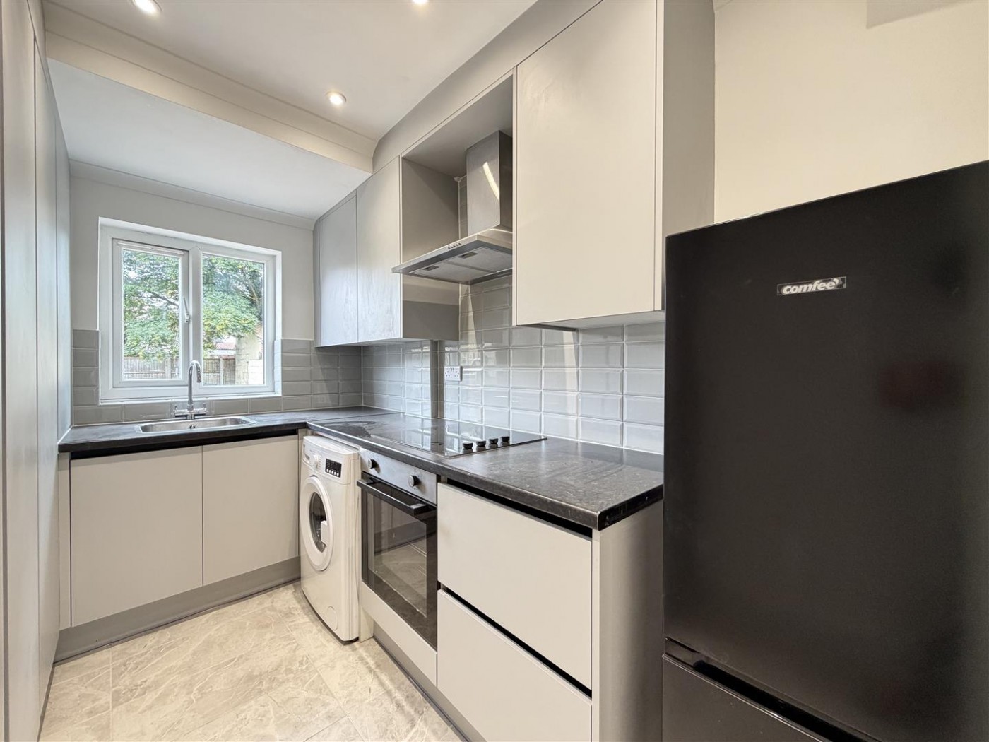 Images for Eton Avenue, Heston, Hounslow, TW5