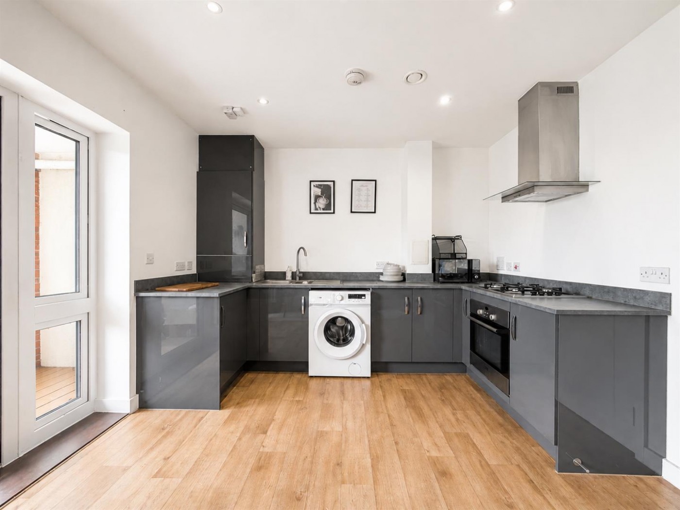 Images for Landelle Court, Brabazon Road, Heston, TW5