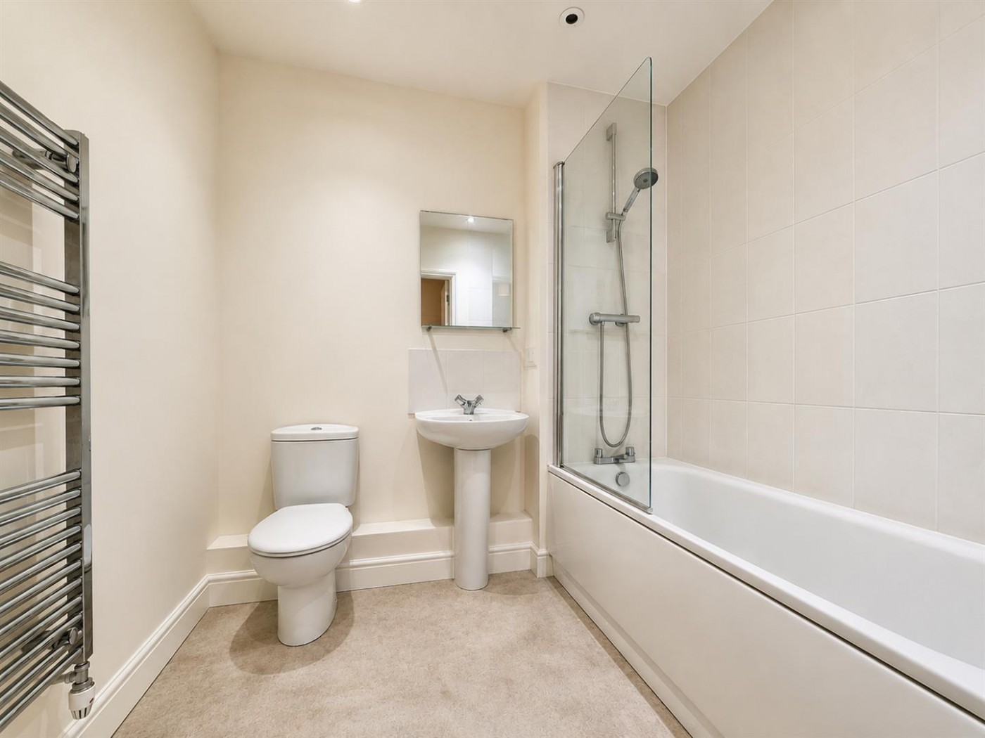 Images for Mayfair Court, Hunting Place, Heston, TW5