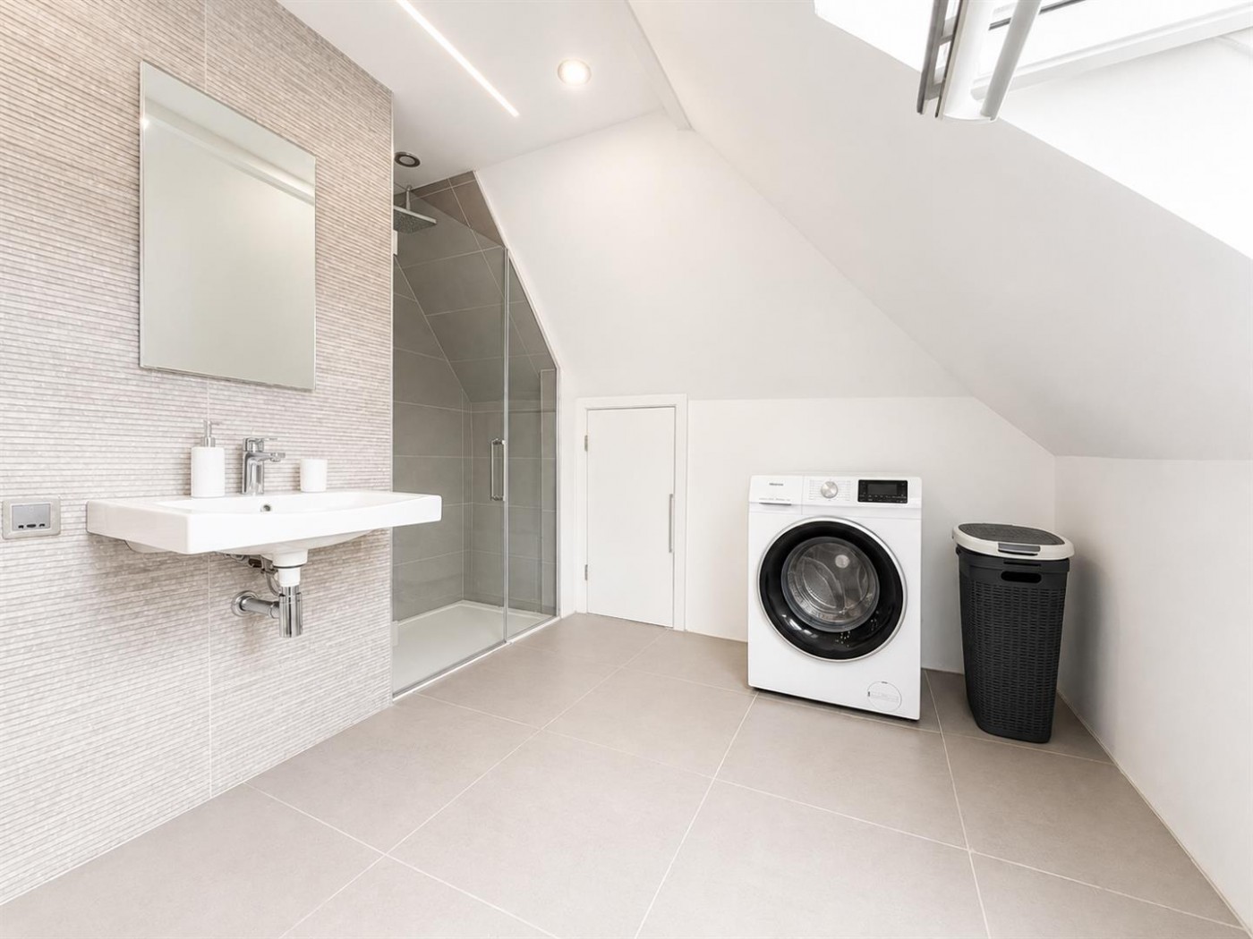 Images for Lingwood Gardens, Osterley, TW7