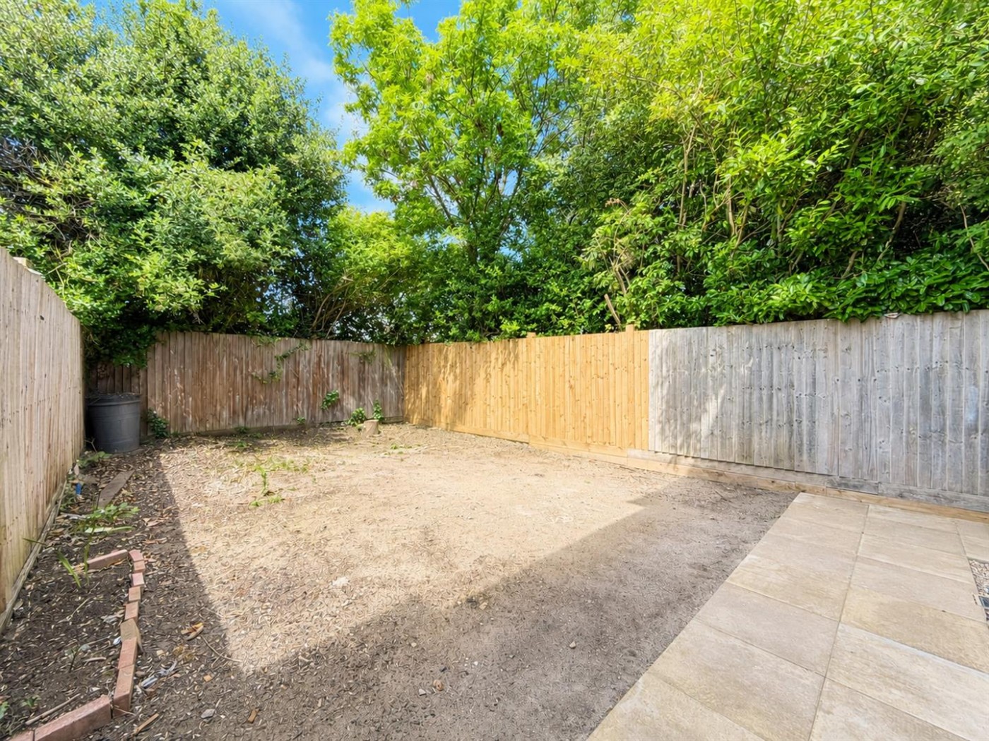 Images for Kavan Gardens, Cranford, TW5