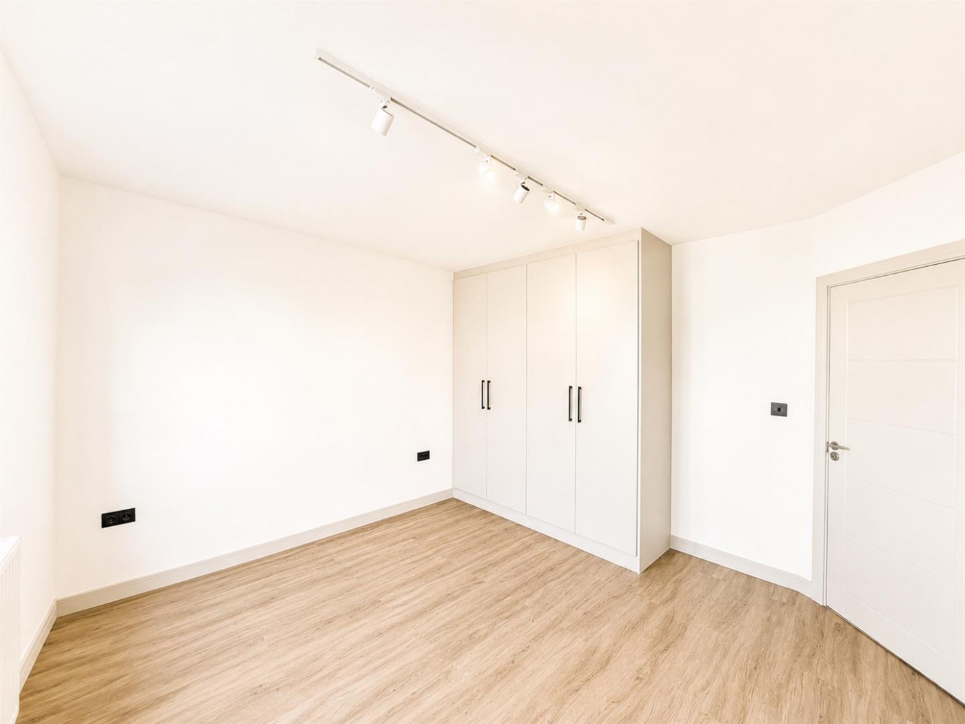 Images for Wellington Avenue, Hounslow, TW3
