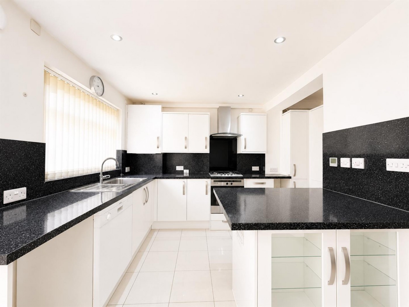 Images for Ash Grove, Heston, TW5