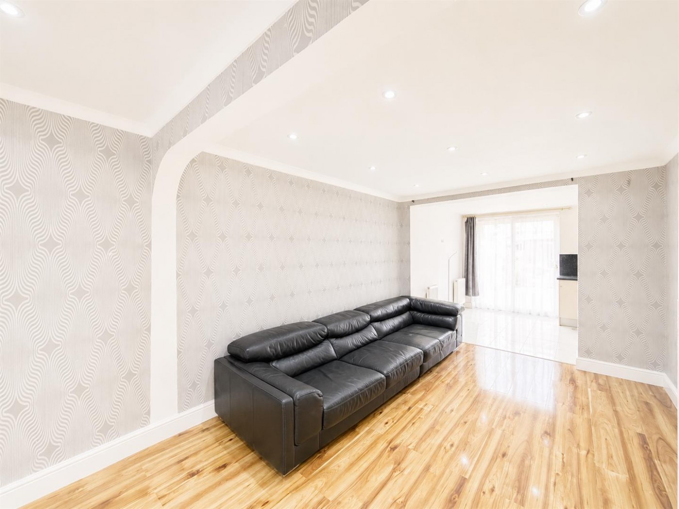 Images for Ash Grove, Heston, TW5