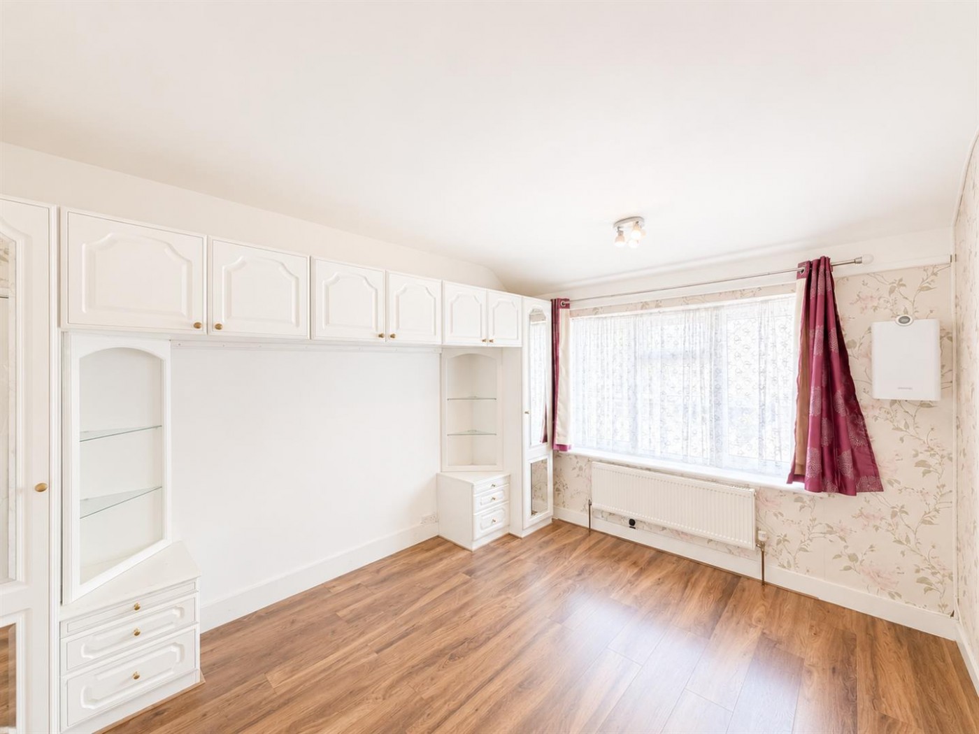 Images for Ash Grove, Heston, TW5