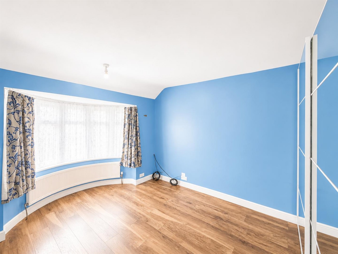 Images for Ash Grove, Heston, TW5