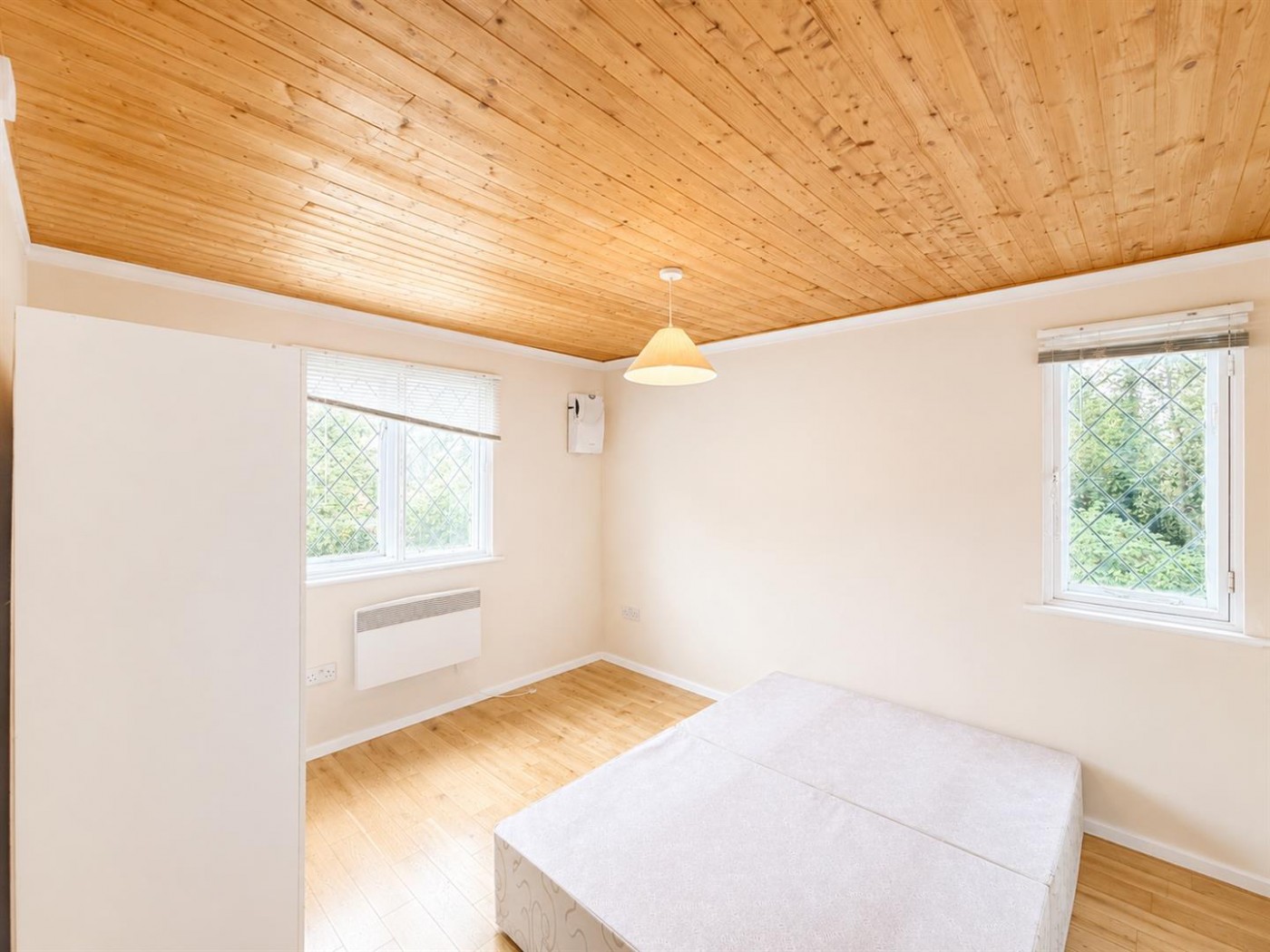 Images for Hawthorn Close, Hounslow, TW5