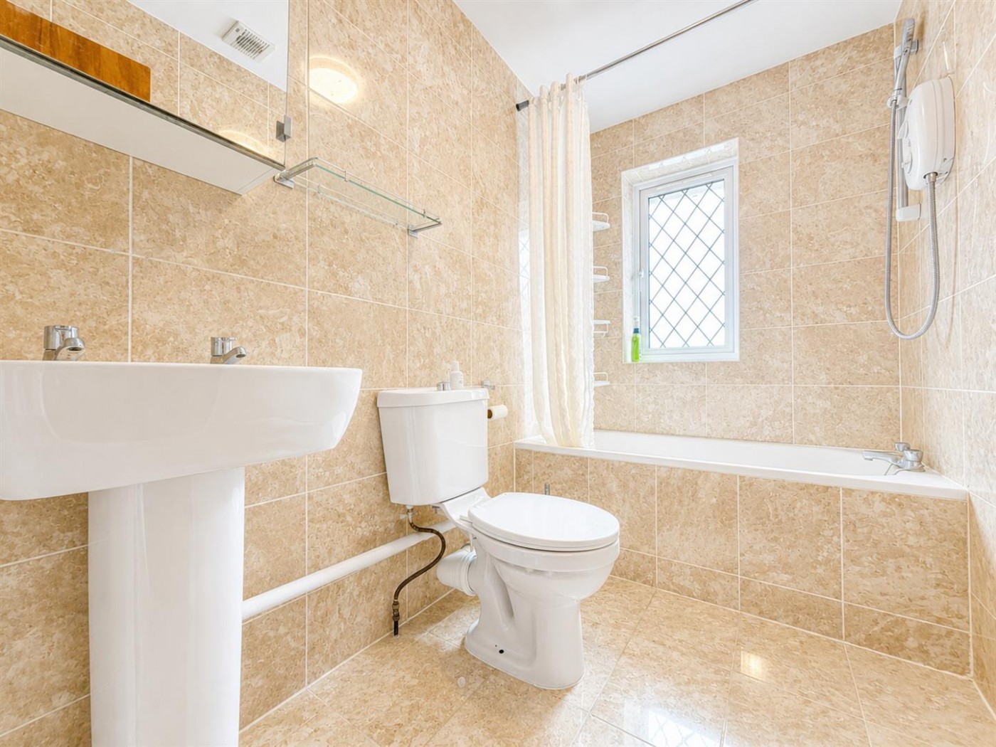 Images for Hawthorn Close, Hounslow, TW5