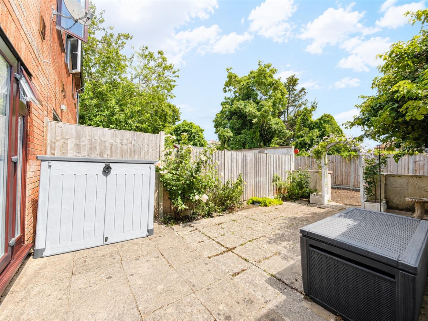 Images for Clipstone Road, Hounslow, TW3