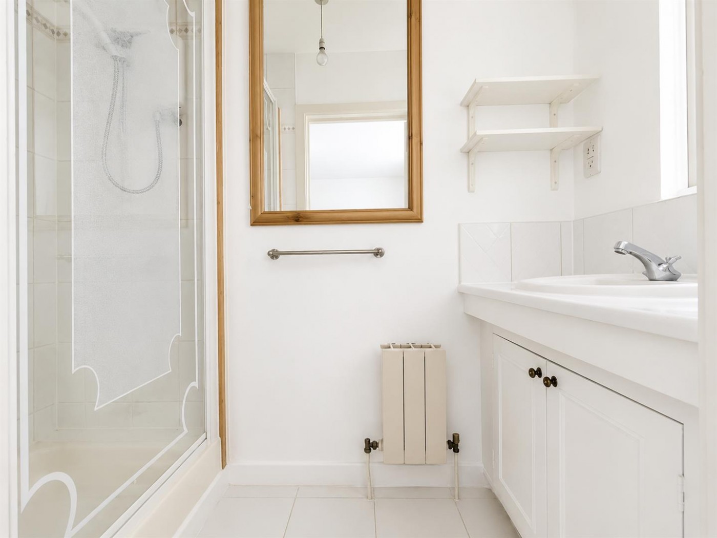 Images for Clipstone Road, Hounslow, TW3
