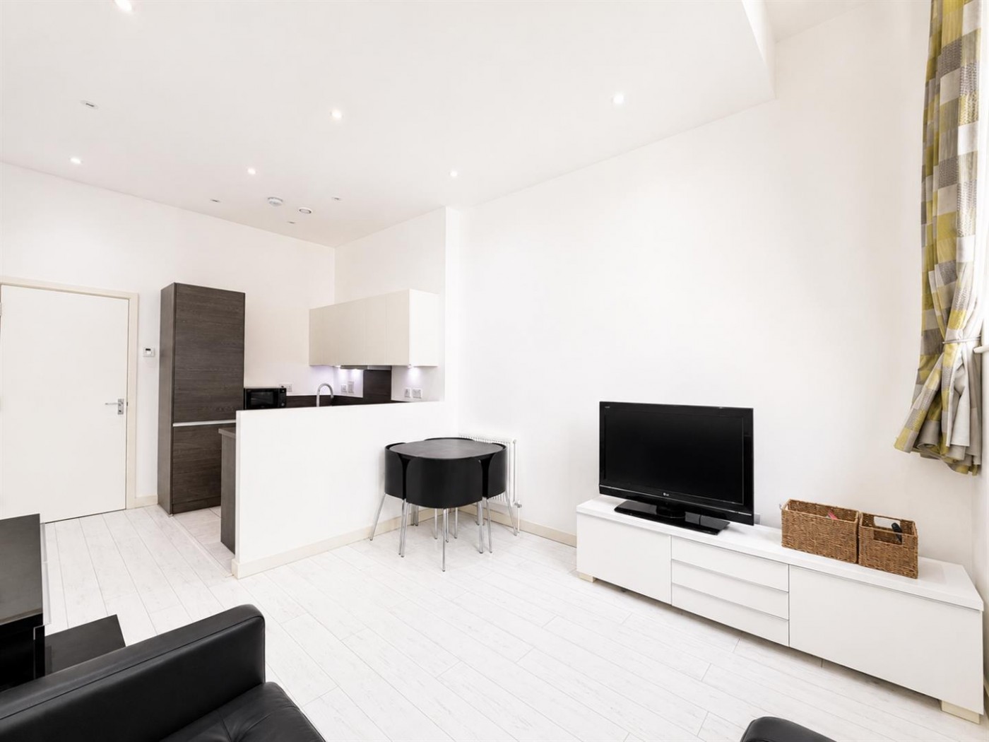 Images for Wallis House, Great West Road, Brentford, TW8