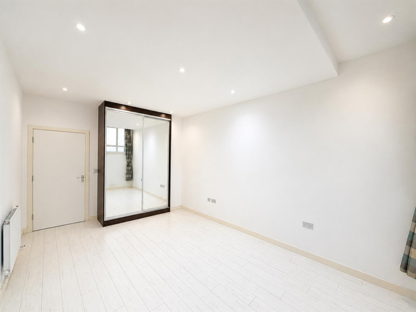 Images for Wallis House, Great West Road, Brentford, TW8