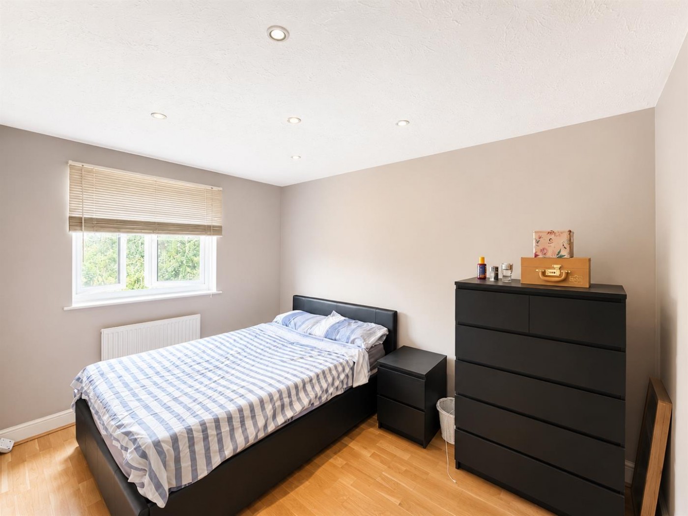 Images for Burket Close, Norwood Green, UB2