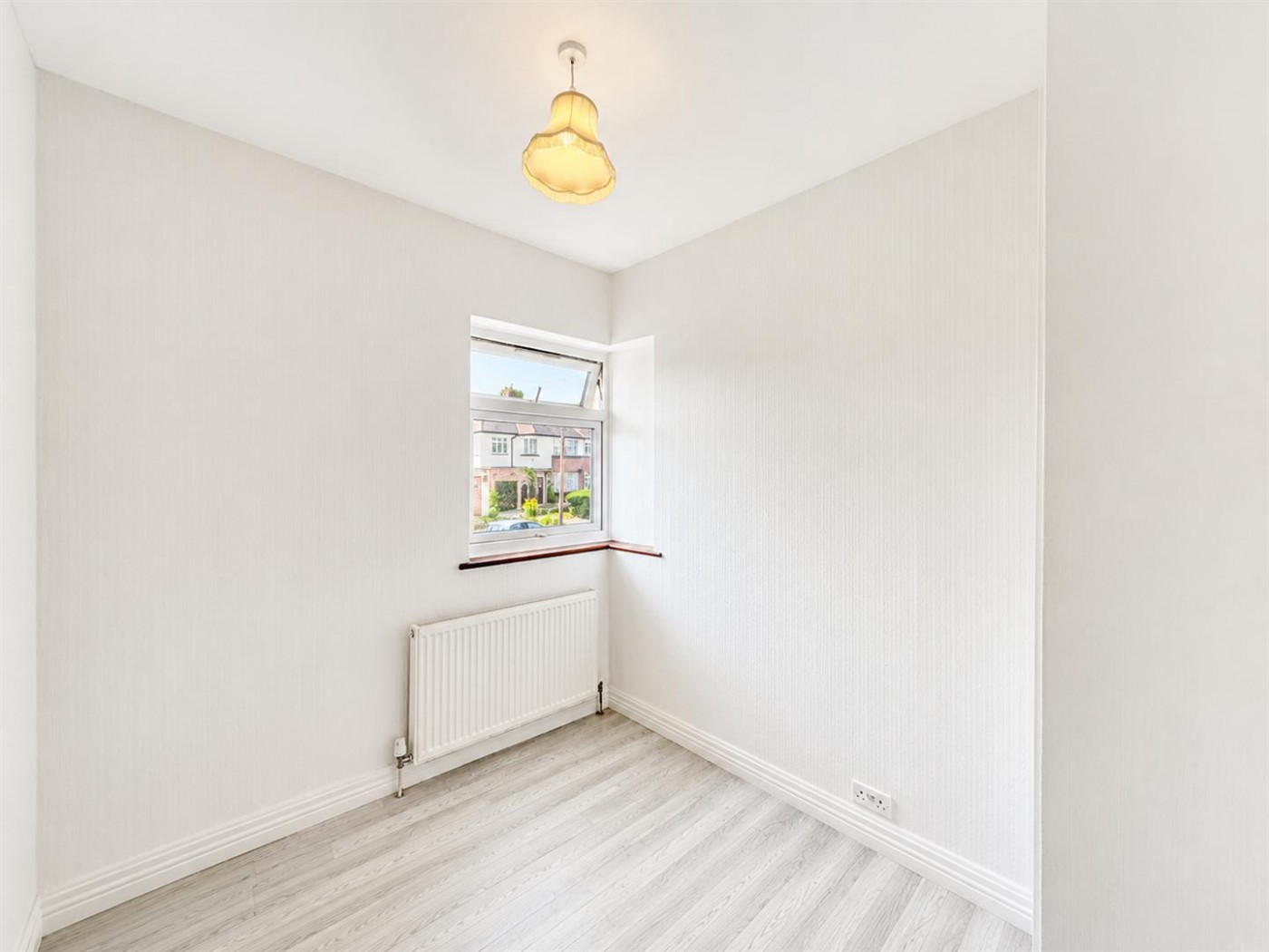 Images for Crosslands, Southall, UB2