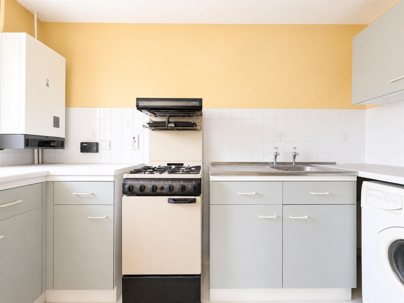 Images for Hyde Court, Orchard Road, Hounslow, TW4