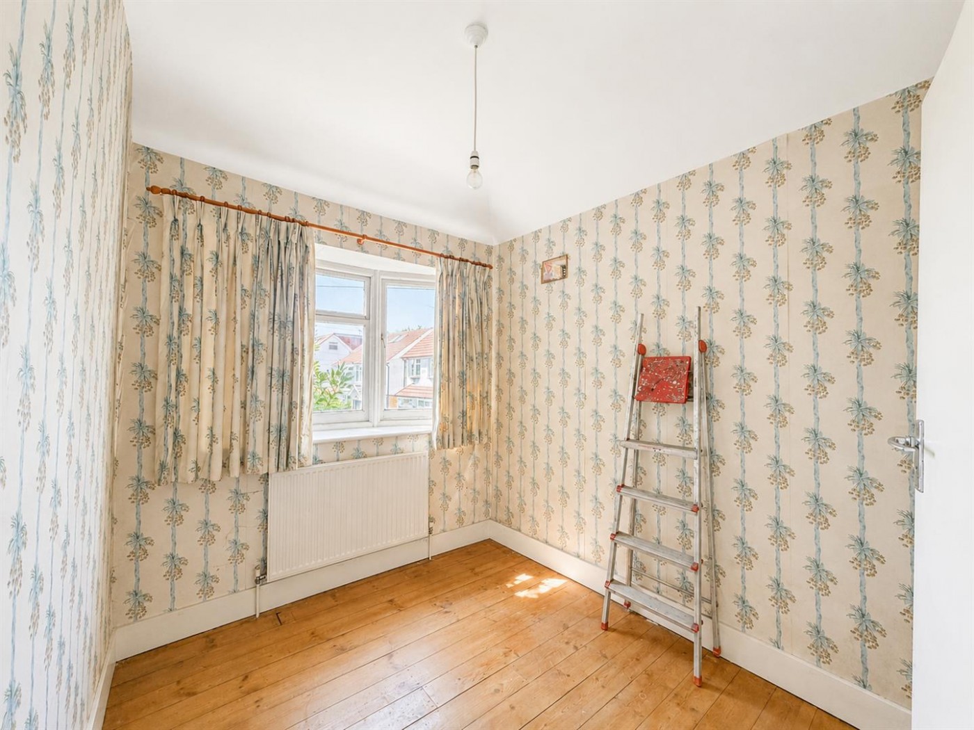 Images for Oxford Avenue, Heston, TW5