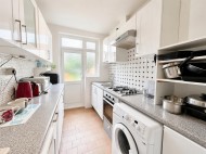 Images for Meadow Waye, Heston, TW5