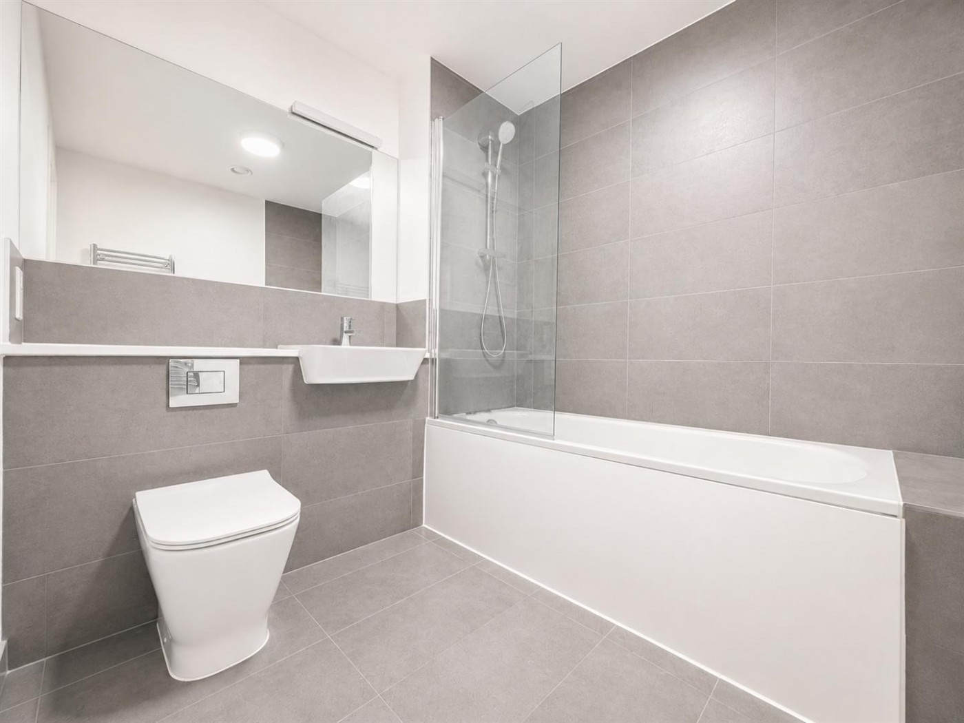 Images for New Road, Feltham, TW14