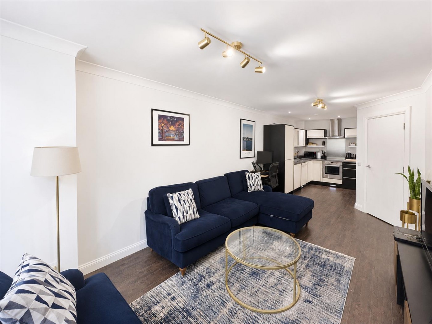Images for Emineo, Station Road, Beaconsfield, HP9