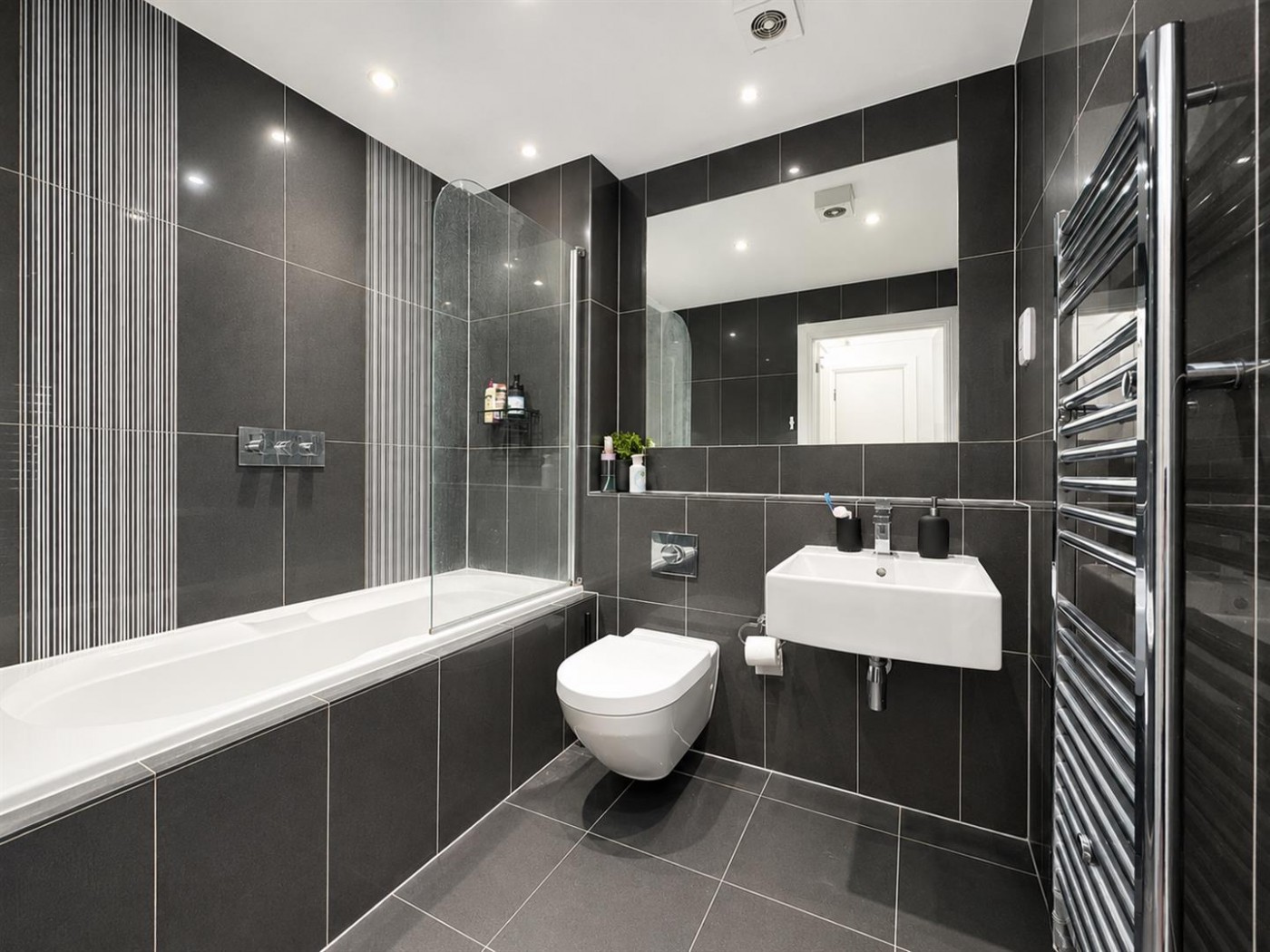 Images for Emineo, Station Road, Beaconsfield, HP9